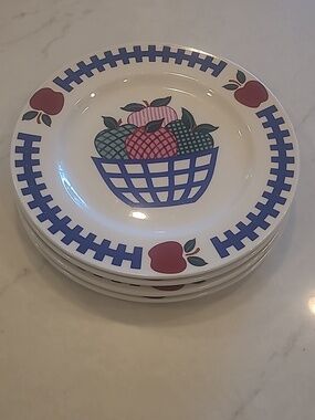 House Of Lloyd "Folk Stitched Apple Pattern" Dinner Plates